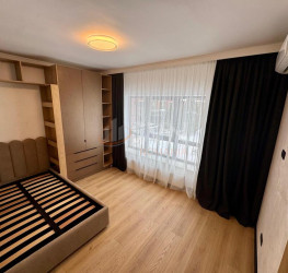 Apartament, 3 rooms with underground parking included Bucuresti/Lacul Tei