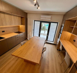 Apartament, 3 rooms with underground parking included Bucuresti/Lacul Tei