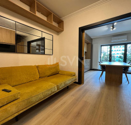 Apartament, 3 rooms with underground parking included Bucuresti/Lacul Tei