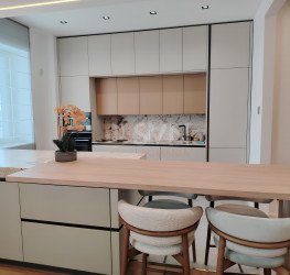 Apartament, 3 rooms with underground parking included Bucuresti/Domenii