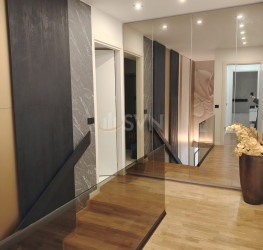 Apartament, 3 rooms with underground parking included Bucuresti/Domenii