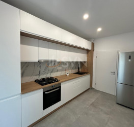 Apartament, 3 rooms with underground parking included Bucuresti/Baneasa