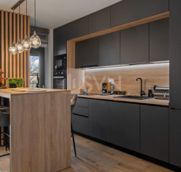 Apartament, 3 rooms with underground parking included Bucuresti/P-ta Presei Libere