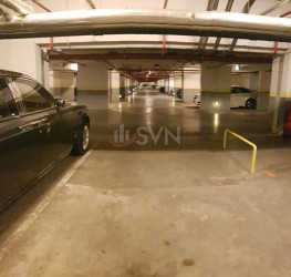 Apartament, 3 rooms with underground parking included Bucuresti/Lacul Tei