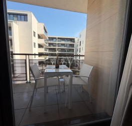 Apartament, 3 rooms with underground parking included Bucuresti/Nordului