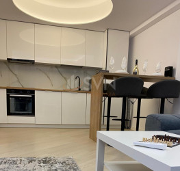 Apartament, 3 rooms with underground parking included Bucuresti/Pipera