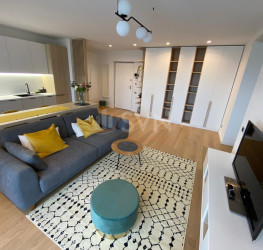 Apartament, 3 rooms with underground parking included Bucuresti/Aviatiei