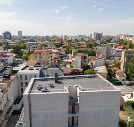 Apartament, 3 rooms with underground parking included Bucuresti/Eminescu