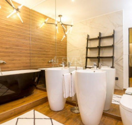 Apartament, 3 rooms with underground parking included Bucuresti/Vitan