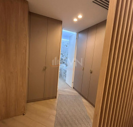 Apartament, 3 rooms with underground parking included Bucuresti/Pipera