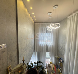 Apartament, 3 rooms with underground parking included Bucuresti/Pipera