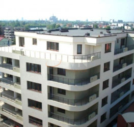 Apartament, 3 rooms with underground parking included Bucuresti/Baneasa