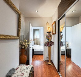 Apartament, 3 rooms with underground parking included Bucuresti/Amzei