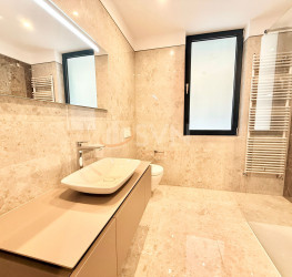 Apartament, 3 rooms with underground parking included Bucuresti/Primaverii