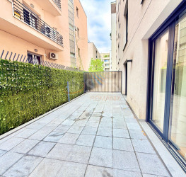 Apartament, 3 rooms with underground parking included Bucuresti/Primaverii