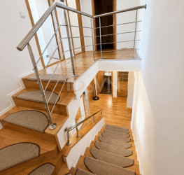 Apartament, 3 rooms with underground parking included Bucuresti/Lacul Tei