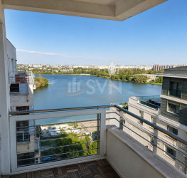 Apartament, 3 rooms with underground parking included Bucuresti/Lacul Tei