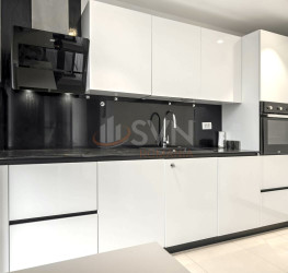 Apartament, 3 rooms with underground parking included Bucuresti/Herastrau