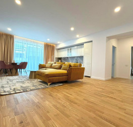 Apartament, 3 rooms with underground parking included Bucuresti/Pipera