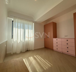 Apartament, 3 rooms with underground parking included Bucuresti/Pipera