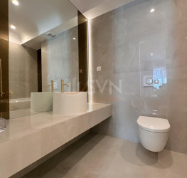 Apartament, 3 rooms with underground parking included Bucuresti/Pipera