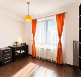 Apartament, 3 rooms with underground parking included Bucuresti/Herastrau