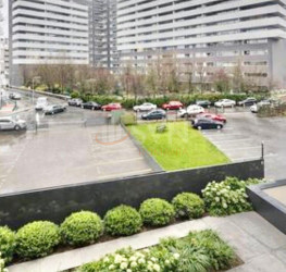 Apartament, 3 rooms with underground parking included Bucuresti/Aviatiei