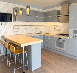 Apartament, 3 rooms with underground parking included Bucuresti/Herastrau