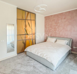 Apartament, 3 rooms with underground parking included Bucuresti/Herastrau