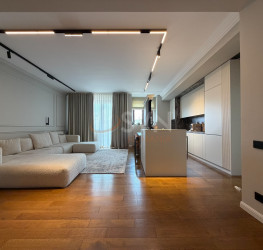Apartament, 3 rooms with underground parking included Bucuresti/13 Septembrie