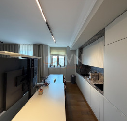 Apartament, 3 rooms with underground parking included Bucuresti/13 Septembrie