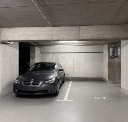 Apartament, 3 rooms with underground parking included Bucuresti/Lujerului