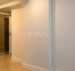 Apartament, 3 rooms with underground parking included Bucuresti/P-ta Unirii
