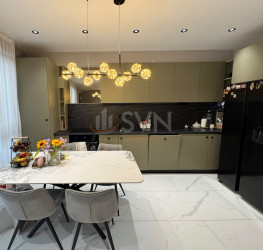 Apartament, 3 rooms with underground parking included Bucuresti/Pipera