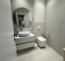 Apartament, 3 rooms with underground parking included Bucuresti/Pipera
