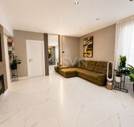 Apartament, 3 rooms with underground parking included Bucuresti/Pipera