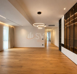 Apartament, 3 rooms with underground parking included Bucuresti/Herastrau