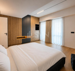 Apartament, 3 rooms with underground parking included Bucuresti/Herastrau