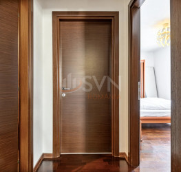 Apartament, 3 rooms with underground parking included Bucuresti/P-ta Victoriei