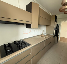 Apartament, 3 rooms with underground parking included Bucuresti/Stefan Cel Mare