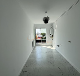 Apartament, 3 rooms with underground parking included Bucuresti/Bucur Obor