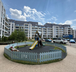 Apartament, 3 rooms with underground parking included Bucuresti/Baneasa