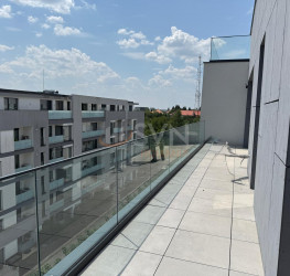 Apartament, 3 rooms with underground parking included Bucuresti/Baneasa