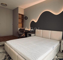 Apartament, 3 rooms with underground parking included Bucuresti/Baneasa
