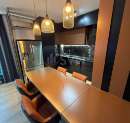 Apartament, 3 rooms with underground parking included Bucuresti/Sisesti