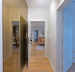 Apartament, 3 rooms with underground parking included Bucuresti/Tineretului
