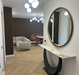 Apartament, 3 rooms with underground parking included Bucuresti/Pipera