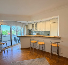 Apartament, 3 rooms with underground parking included Bucuresti/Kiseleff
