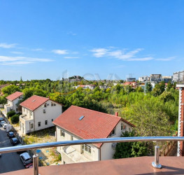 Apartament, 3 rooms with underground parking included Bucuresti/Herastrau