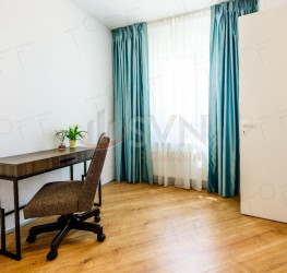 Apartament, 3 rooms with underground parking included Bucuresti/Pipera